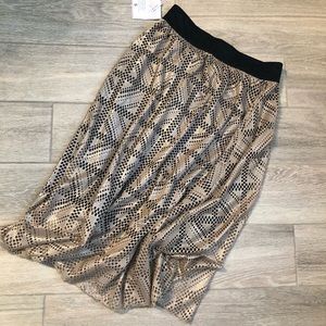 LulaRoe Lola skirt